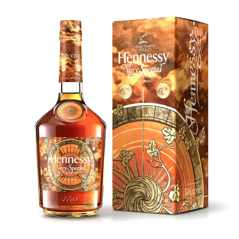 39276-0w0h0_Hennessy_Very_Special_Cognac_Faith_Limited_Edition-768x768